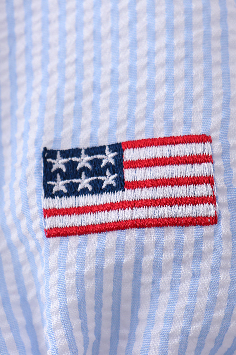 Blue flag embroidery seersucker pocket bubble